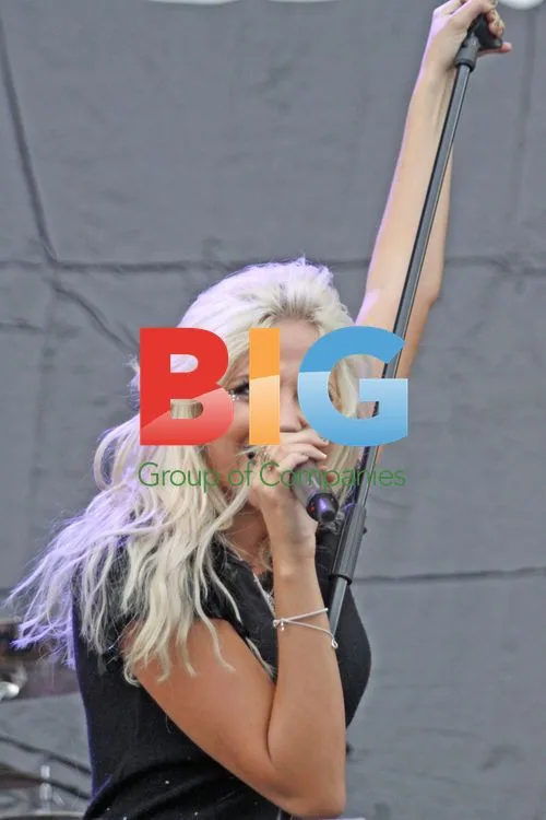 Pixie Lott at V Festival