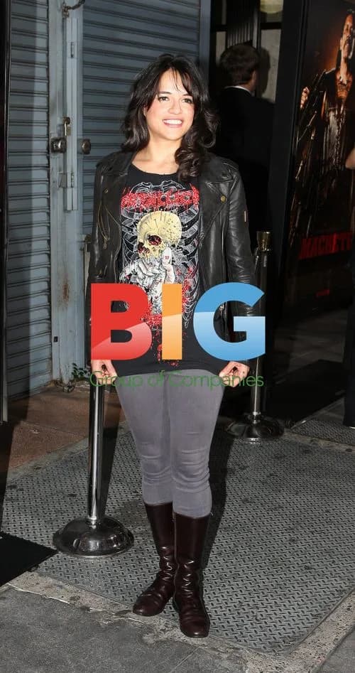 Michelle Rodriguez at "Machete" Premiere