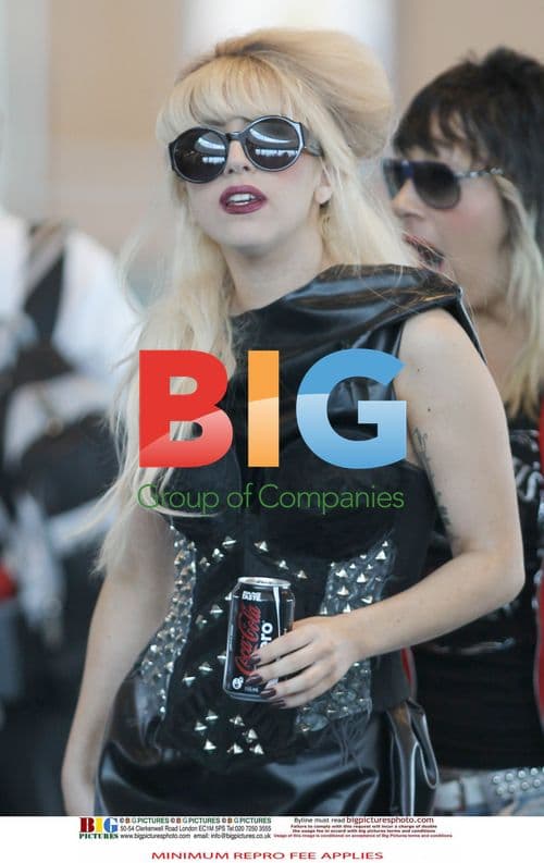 Lady GaGa Arrives in Vancouver