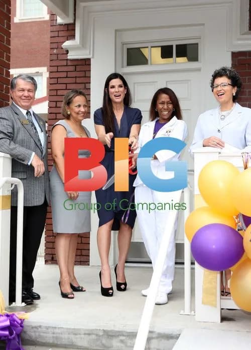 Sandra Bullock Attends New Orleans School Clinic Opening