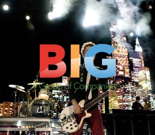 Green Day Performs Live in Colorado