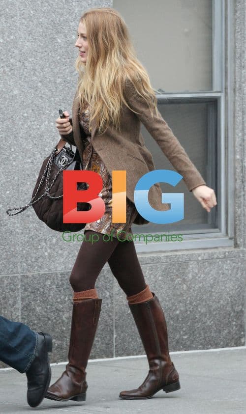 Blake Lively filming Gossip Girl in NYC