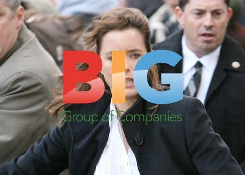 Tea Leoni Films 'Tower Heist' in NYC