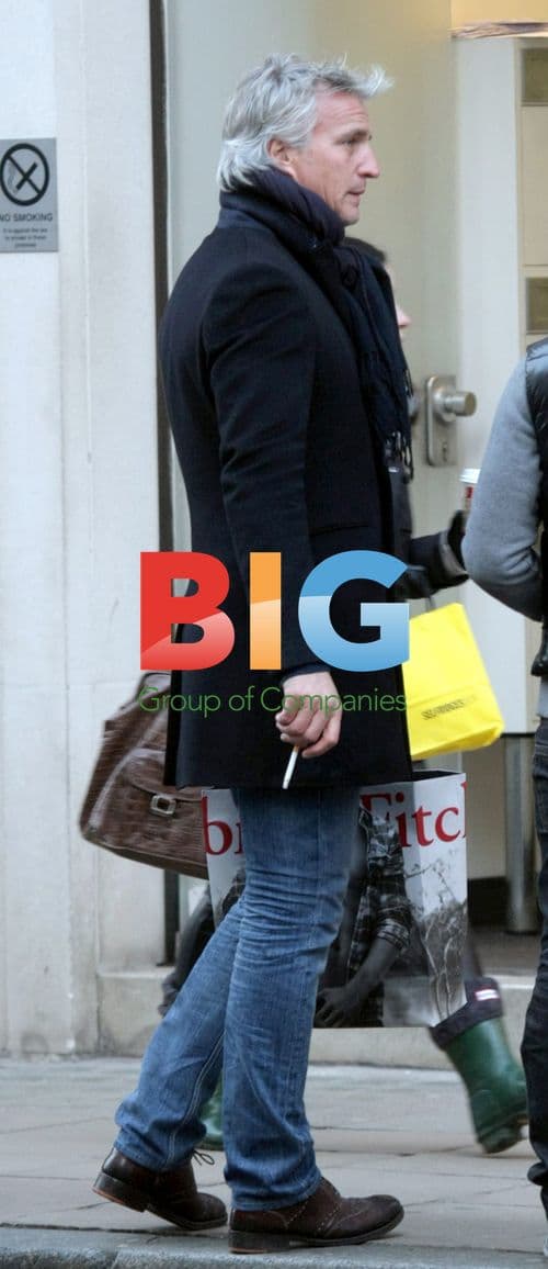 David Ginola Smoking in London