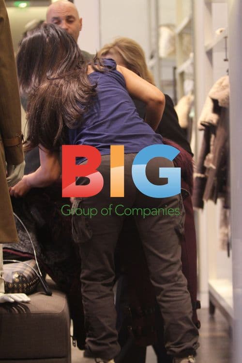 Kim Kardashian Shopping in NYC