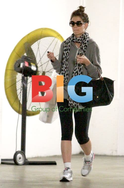 Katie Holmes Gets Police Escort