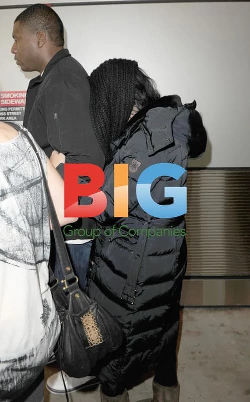 Singer Katy Perry at Miami Airport