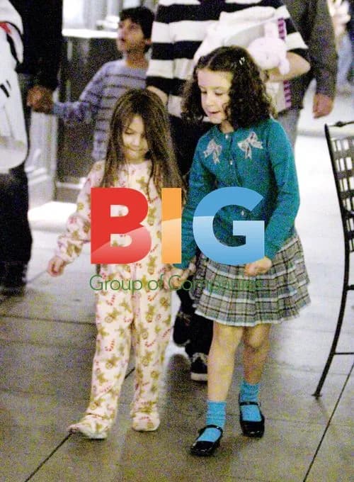 Suri Cruise Plays at The Grove