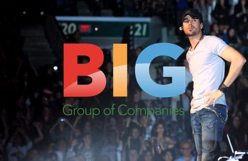 Enrique Iglesias at 2010 Y100 Jingle Ball