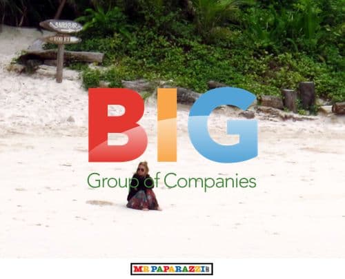 Olsen Twins on Holiday in Southeast Asia