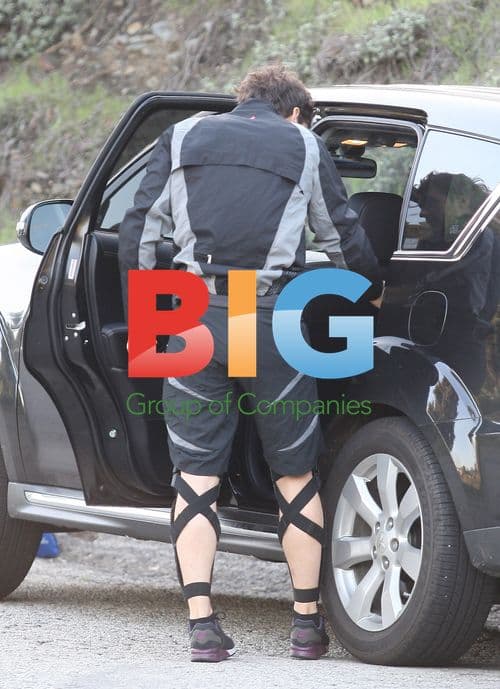 Orlando Bloom Rides Mountain Bike