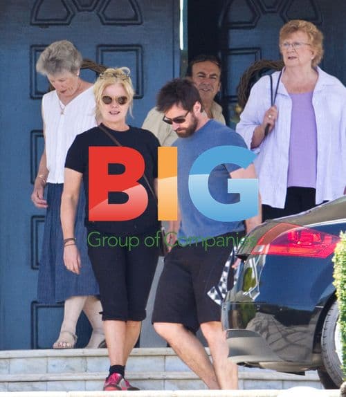 Hugh Jackman House Hunting in Melbourne