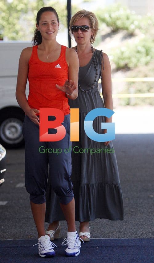 Ana Ivanovic Hopman Cup Training