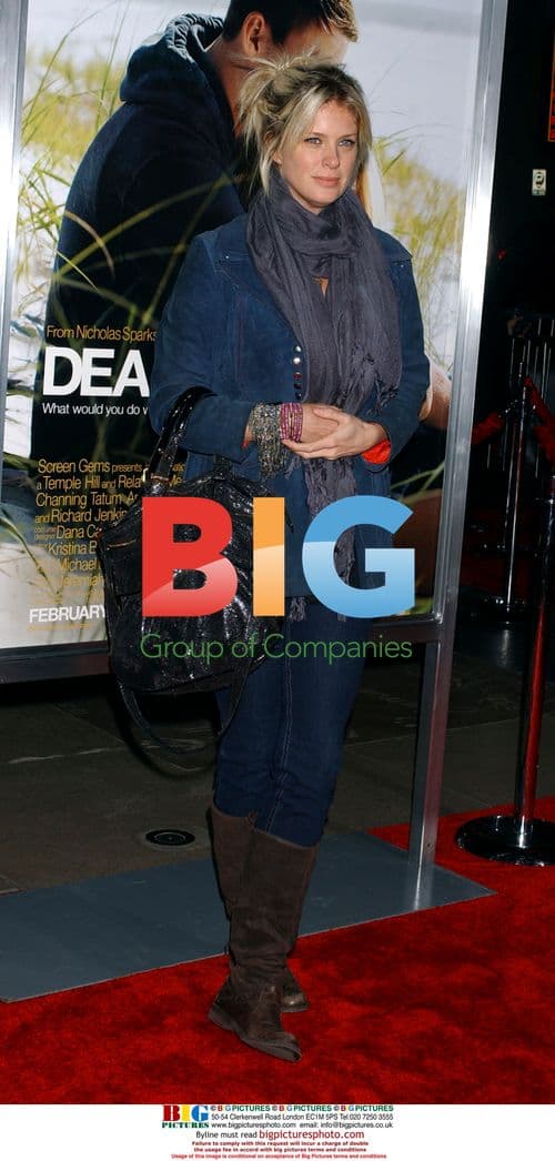 Rachel Hunter at 'Dear John' Premiere