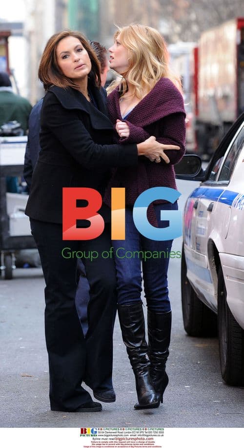 Mariska Hargitay and Diora Baird on SVU Set