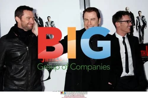 UK & Ireland Dubai Rights Only: Travolta, Jackman, Meyers at 'From Paris With Love' Premiere