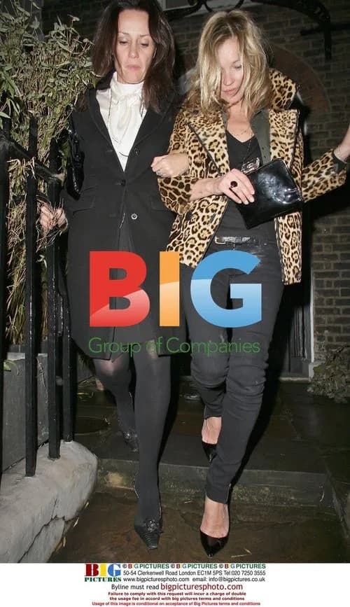 Kate Moss out late in London