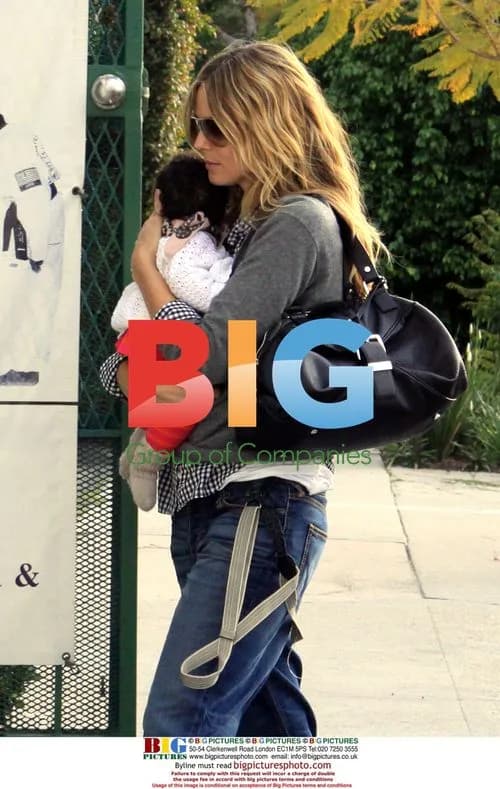 Heidi Klum Takes Daughter to Martial Arts Class