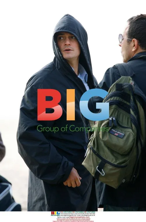 Orlando Bloom films new movie in Venice, CA