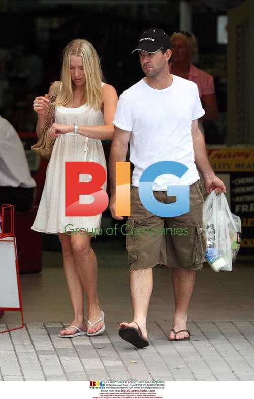 Ricky Ponting and Wife Grocery Shopping