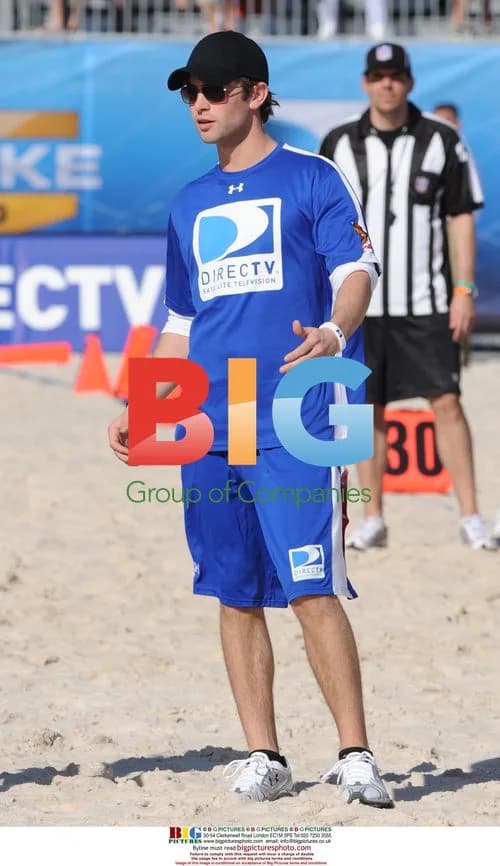 Kellan Lutz at Direct TV Beach Bowl