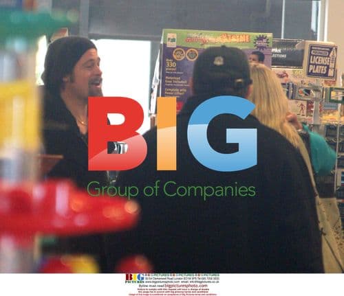 Brad Pitt Shops with Friend in Malibu