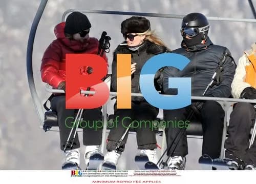 Kate Moss wins first ski medal