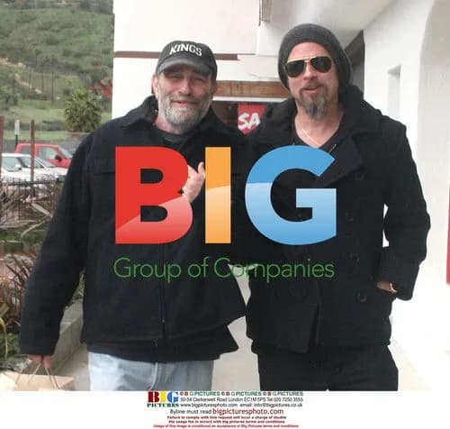 Brad Pitt Lunch and Shopping in Malibu