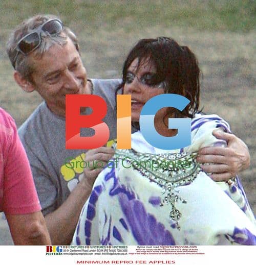 Lily Allen Tumbles Backstage at Big Day Out