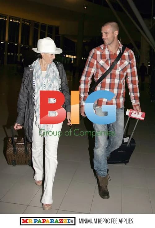 Dannii Minogue and Kris Smith Leave Cape Town