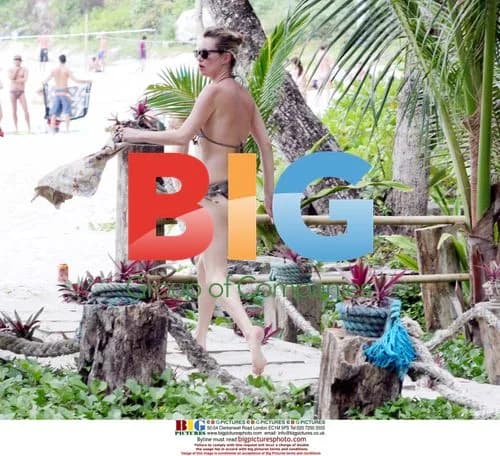 Jamie Hince and Kate Moss in Thailand