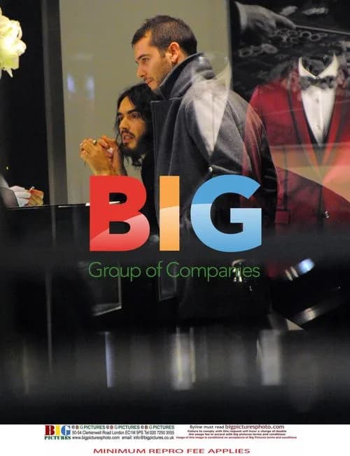 Russell Brand Shopping at Cartier's