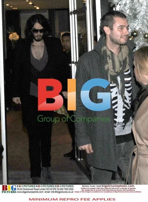 Russell Brand Shopping for Ring