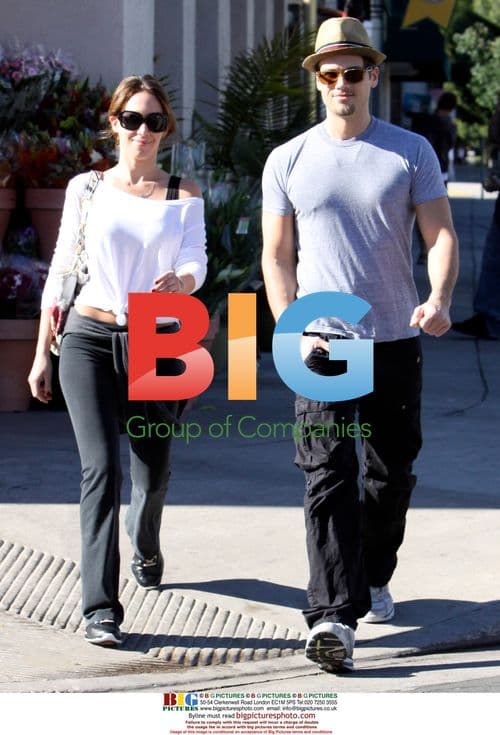 Haylie Duff and Nick Zano Stroll in LA