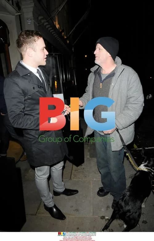 Olly Murs Buys Big Issue in London