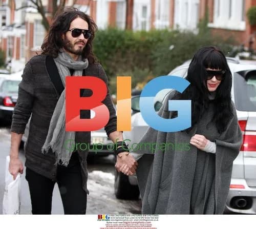 Russell Brand and Katy Perry Breakfast Outing