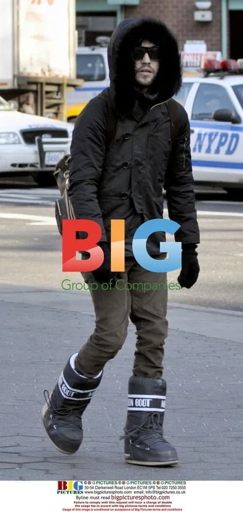Pete Wentz Walks in NYC