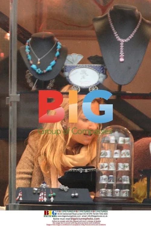 Kate Moss Shopping in London