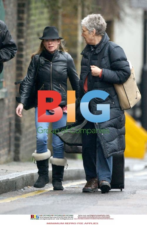 Hannah Waterman Rehearses for Calendar Girls Tour