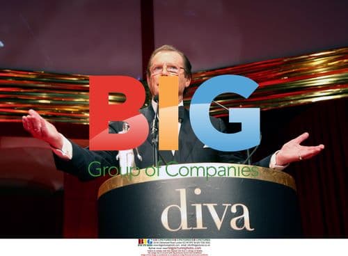 Sir Roger Moore at DIVA 2010 Awards