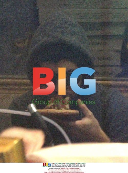 Pete Wentz and son Bronx get pizza