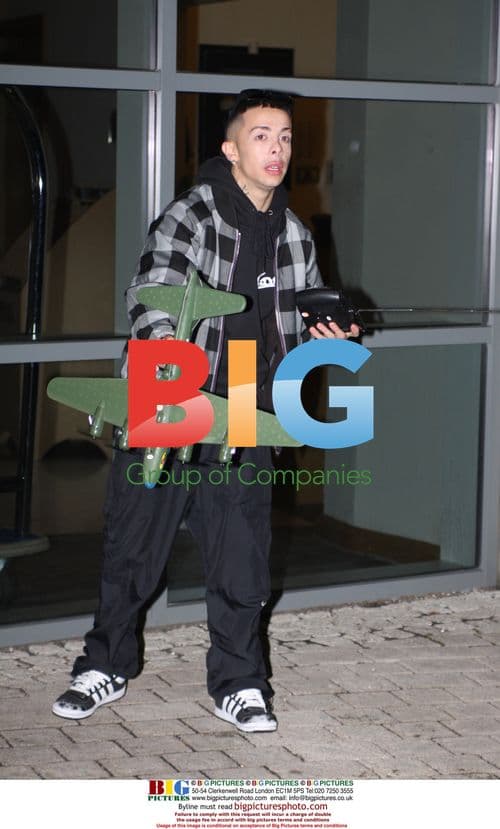 Dappy from N Dubz flying model plane