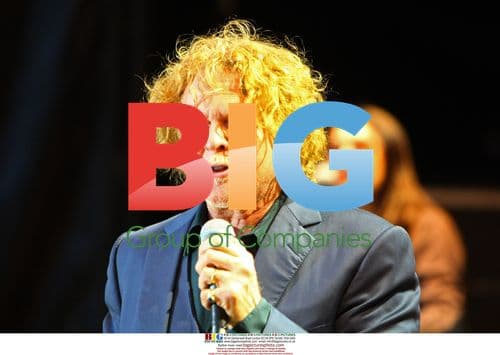 Mick Hucknall and Simply Red Live at Epsom Downs