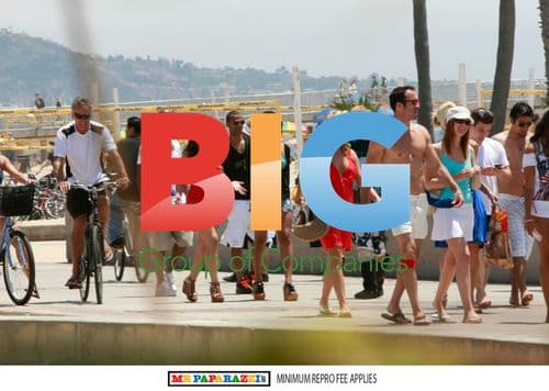 Ashley Cole with mystery girls at beach party