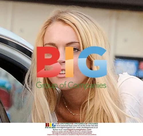 Lindsay Lohan 7-Eleven Run