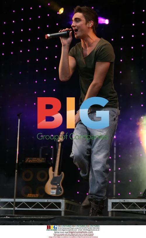 The Wanted supports The Saturdays at Wigan concert