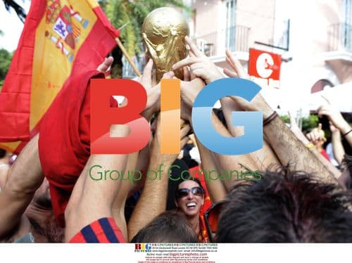 Spain Fans Celebrate World Cup Victory in Miami
