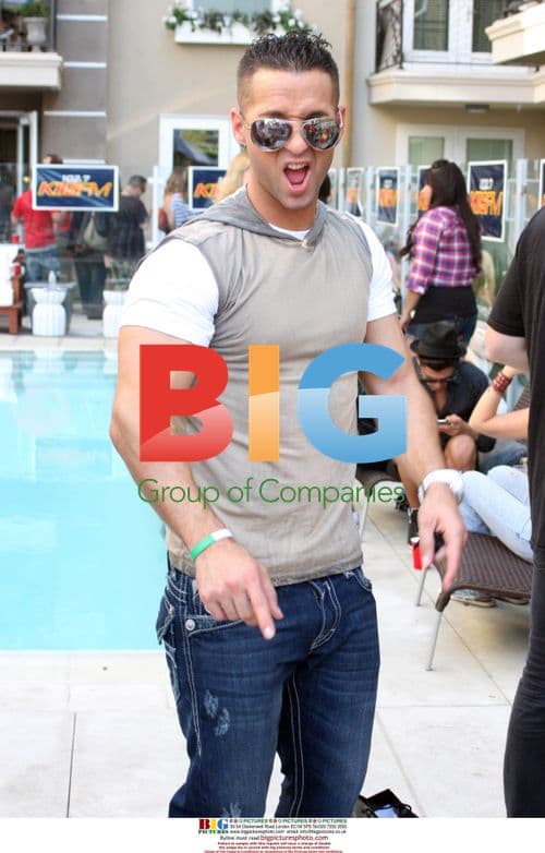 Jersey Shore Cast at Pool Party