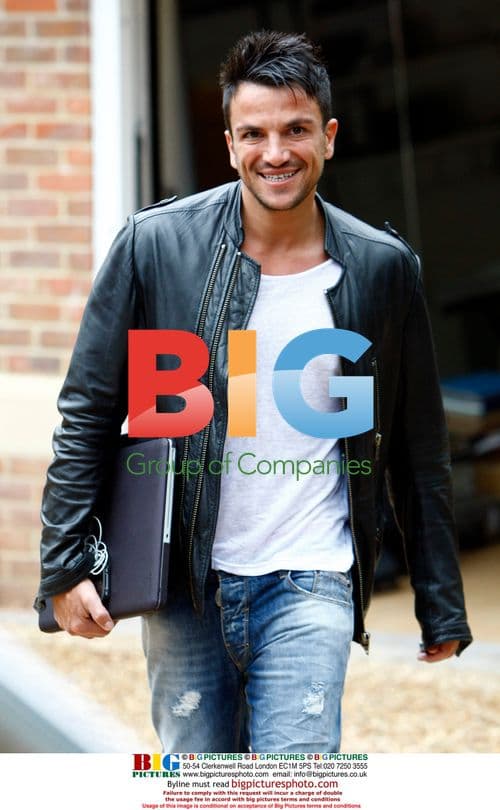 Peter Andre Spotted in Surrey, UK