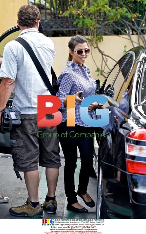 Kourtney Kardashian and Scott Disick in Calabasas